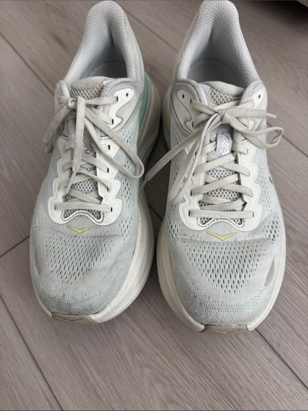 Hoka bondi9 Women's Pale mint Running Shoes with Mint and Yellow Details